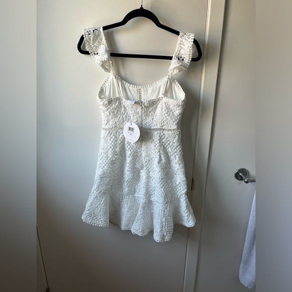 Selfie Leslie Hali Frill Strap Crochet Lace White Mini Dress- size S - Picture 7 of 7